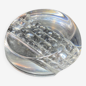 Glass paperweight