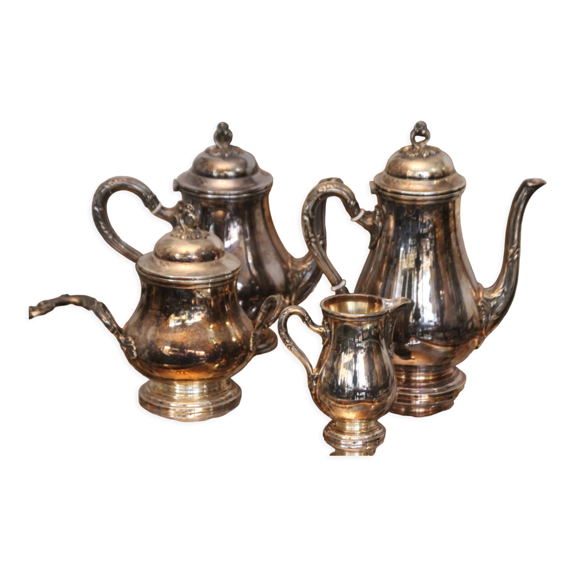 Silver metal tea and coffee set