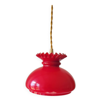 Red opaline suspension