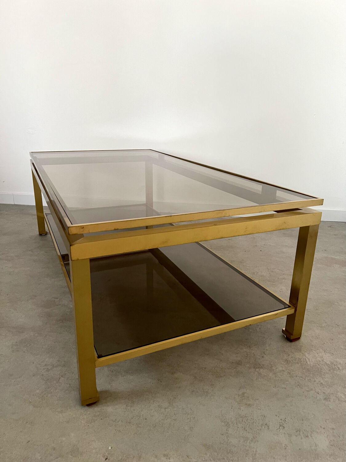 Table basse en laiton et verre fumé design Guy Lefèvre pour la maison Jansen Année 70/80 vintage