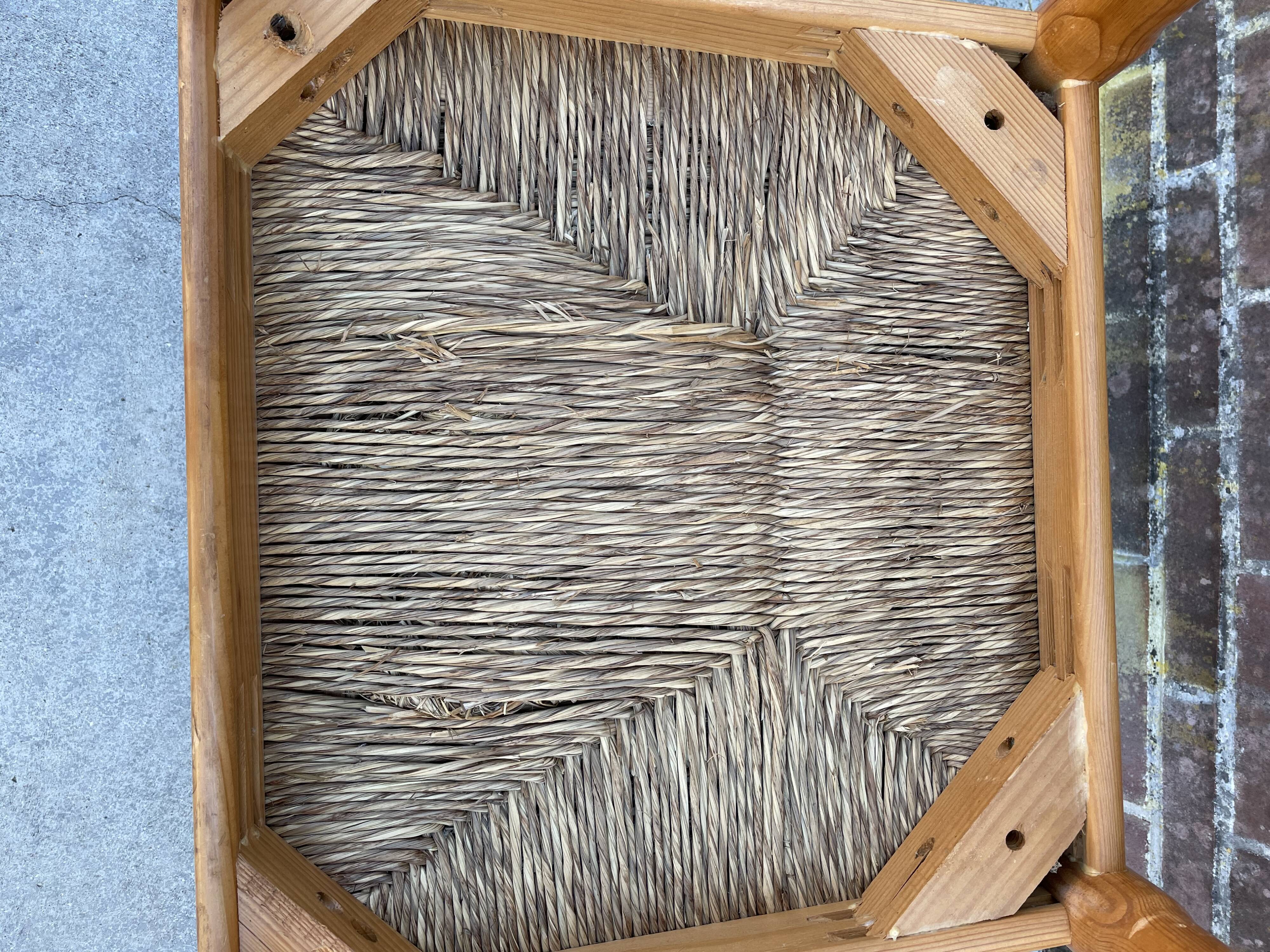 Carimate modèle 892 Vico Magistretti pour Cassina