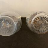 Set de 2 carafes ou pichets en métal argenté et cristal