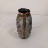 Vase en laiton émaillé
