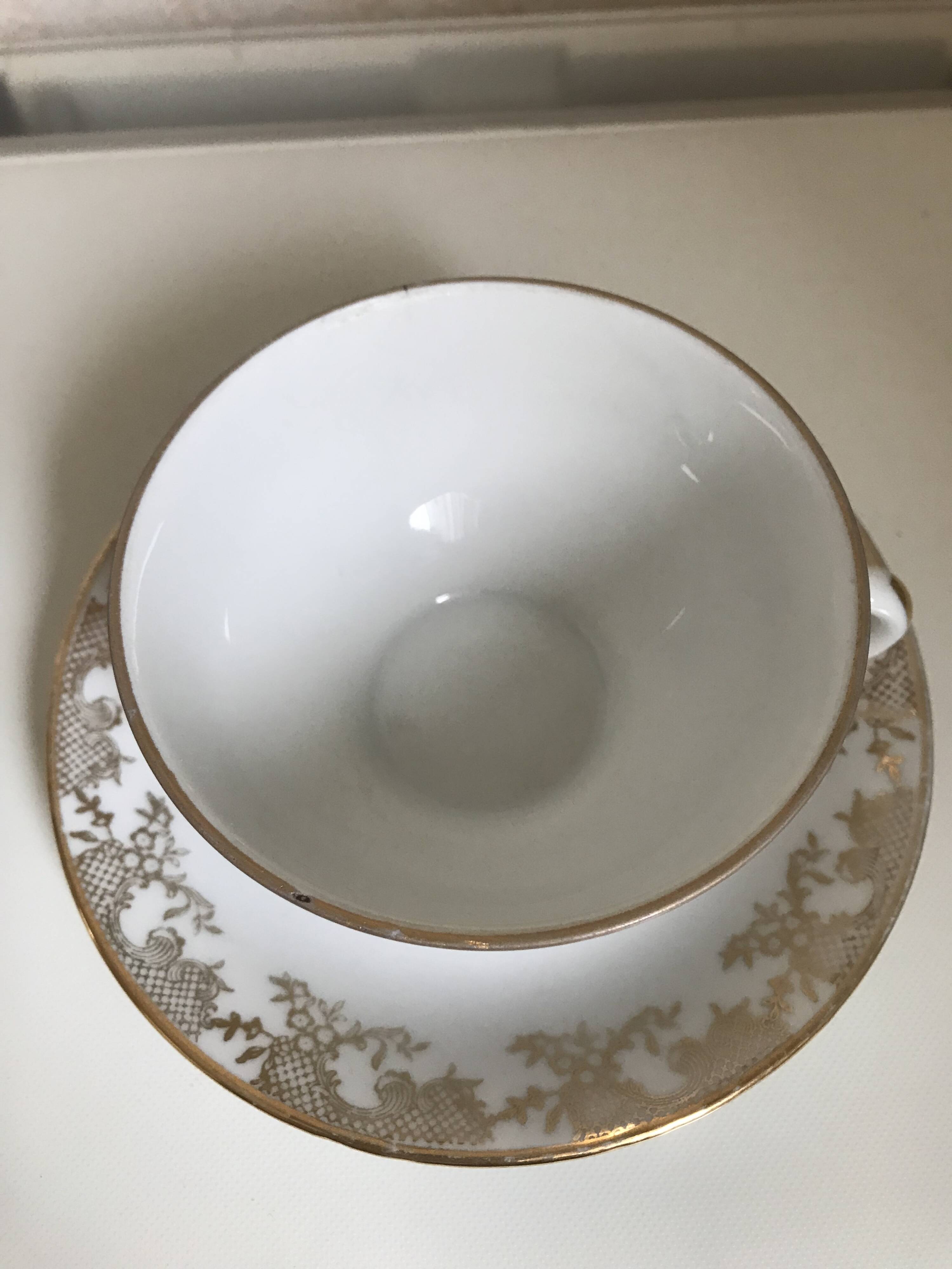 Porcelain cup