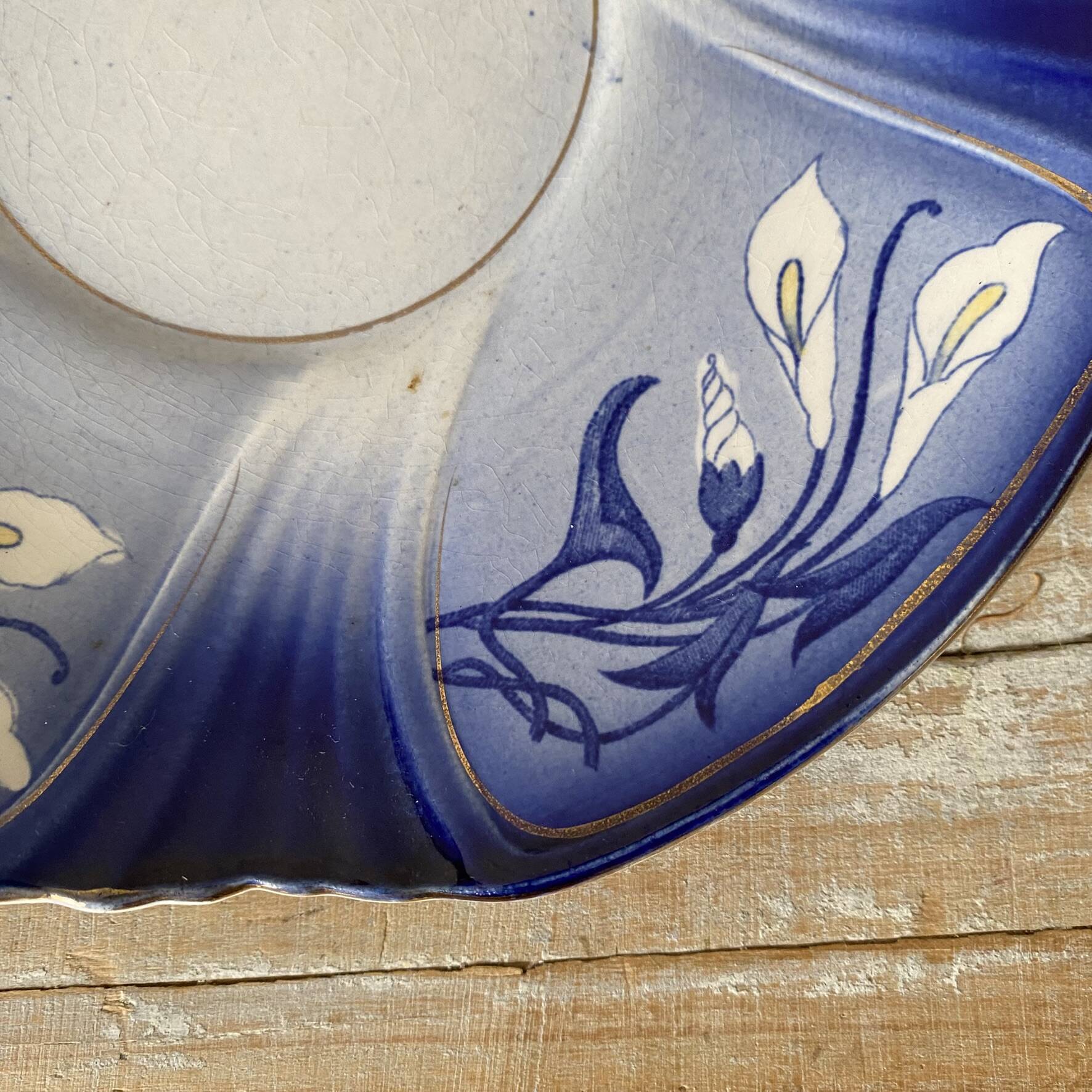 Assiettes  Sarreguemines décor Arum bleu cobalt