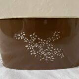 Metal planter