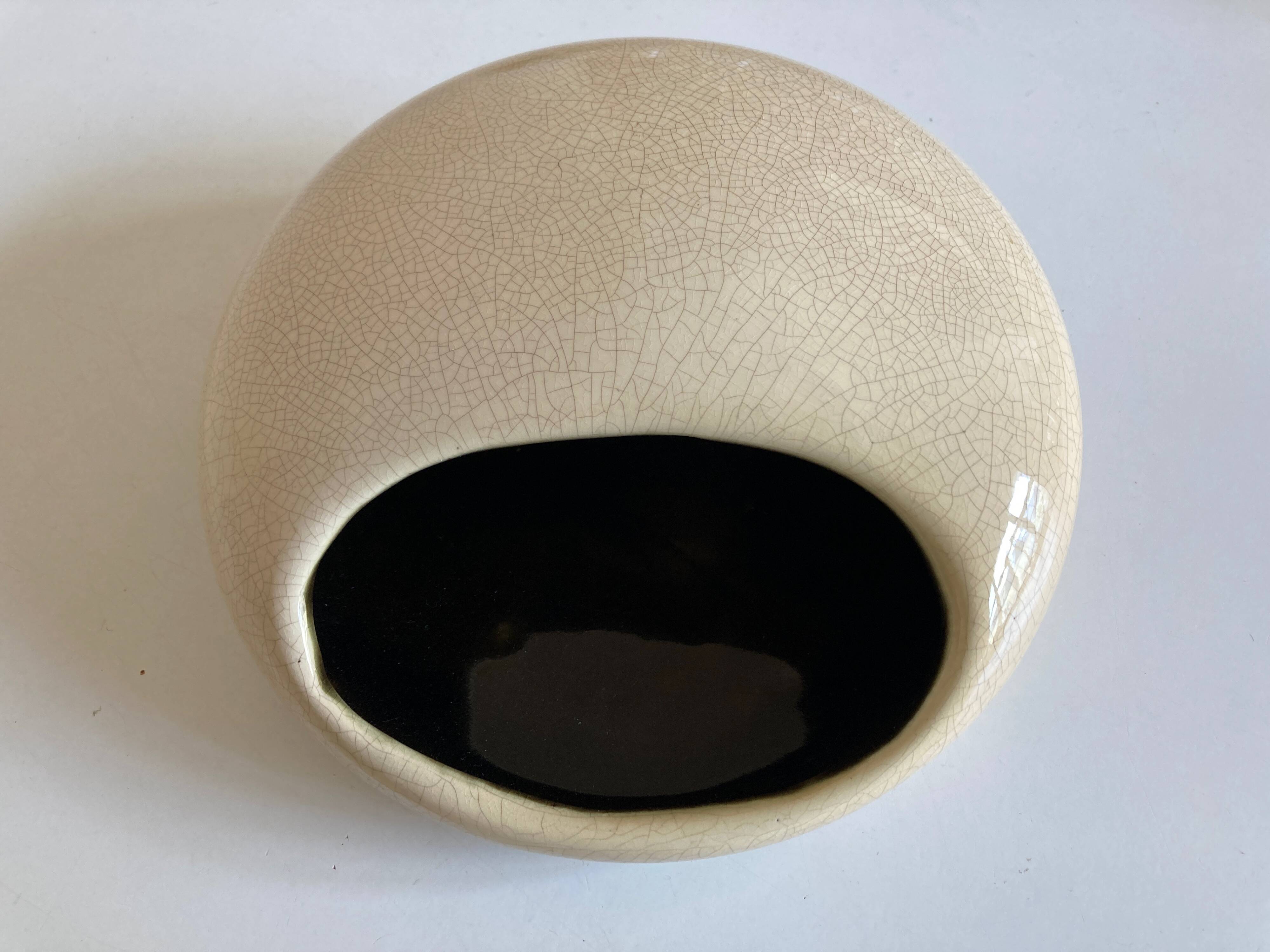 Space age 1970 ceramic pebble ashtray