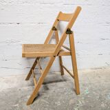 Folding chair with cane seat