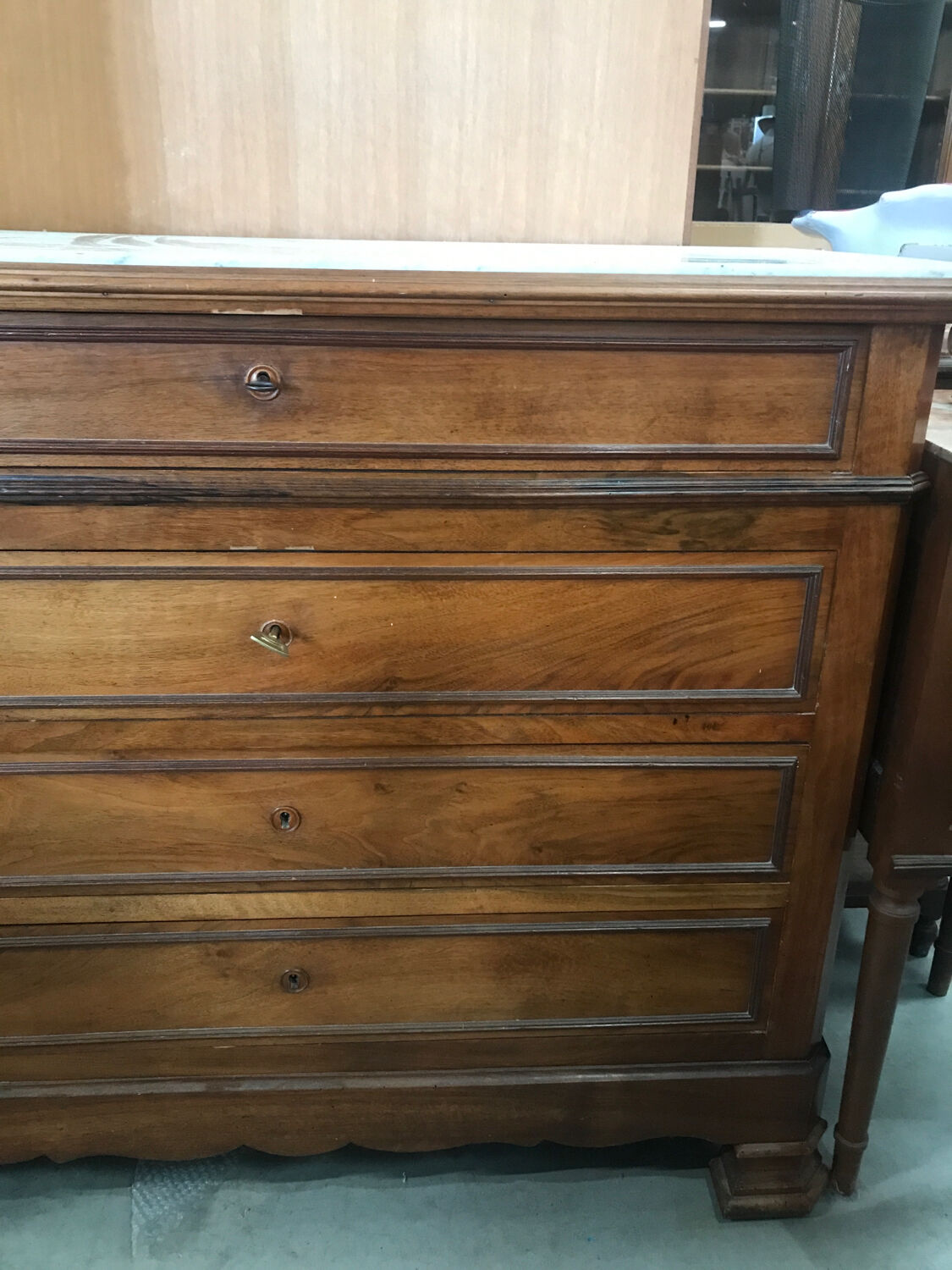 Drawer chest with marble top