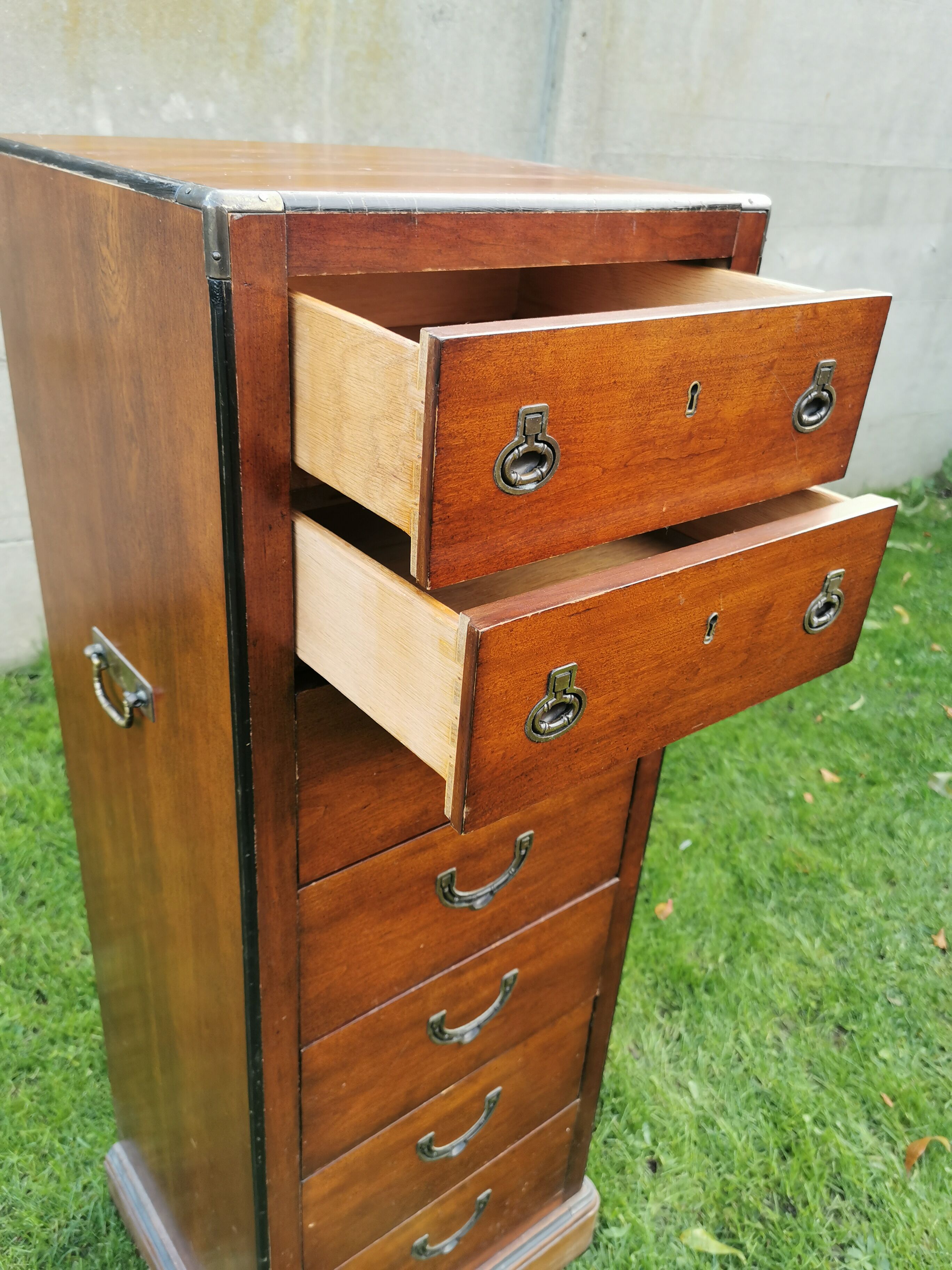 Navy weekly in solid mahogany, 7 drawers, National Airy, Type Glasgow