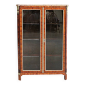 Small display cabinet in blonde mahogany veneer, Louis XVI style – 19th century.