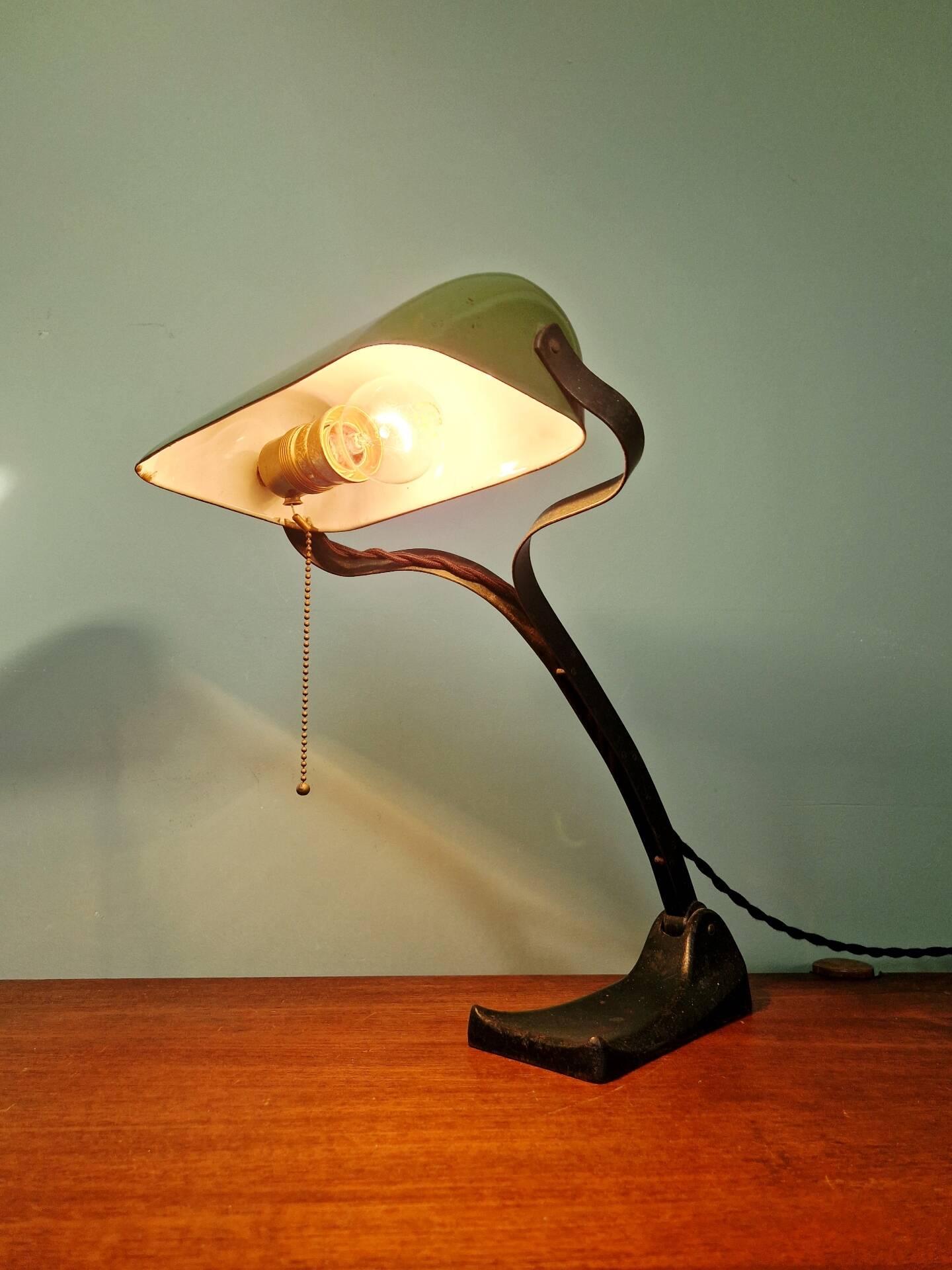 Bauhaus style banker’s lamp, Schaco (Germany), 1920-30