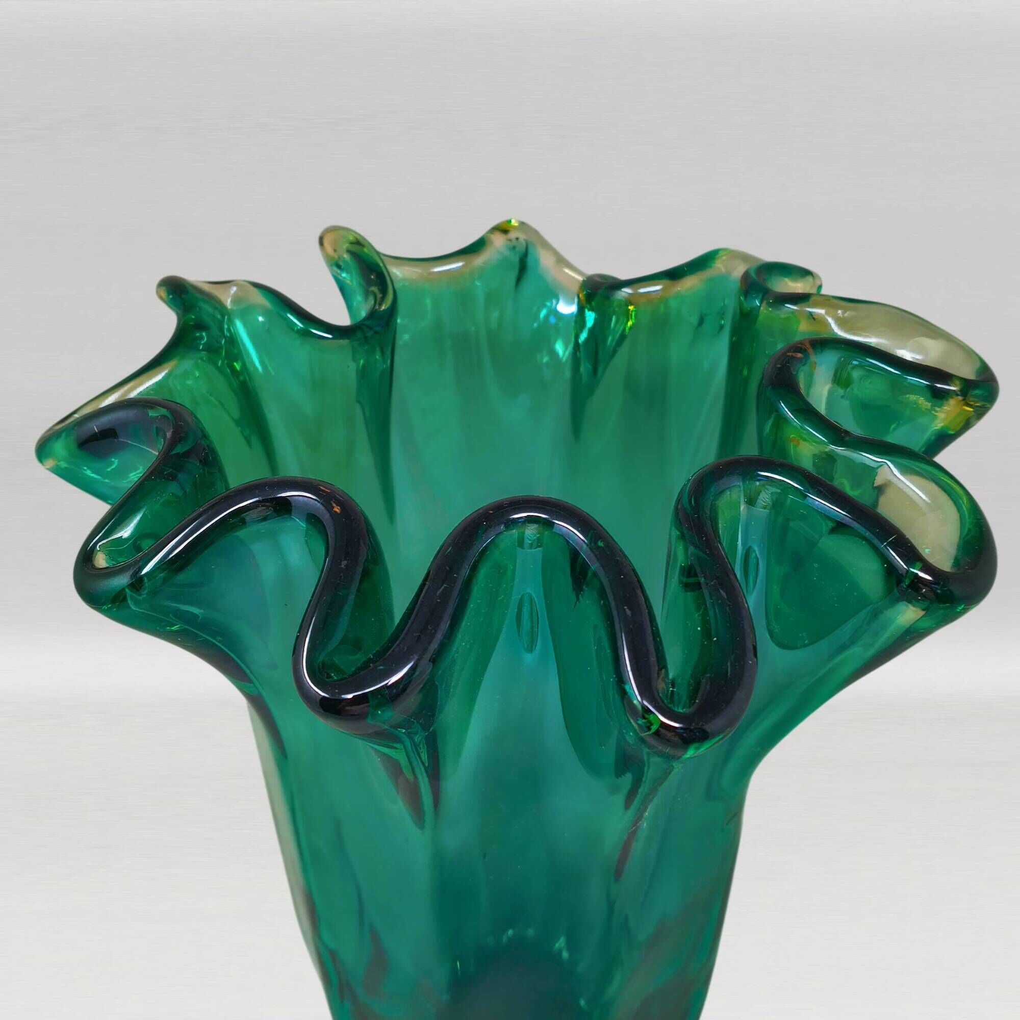 1970s Michielotto Emerald Green Fazzoletto Murano Glass Vase — Italian Vint