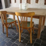 Farm table