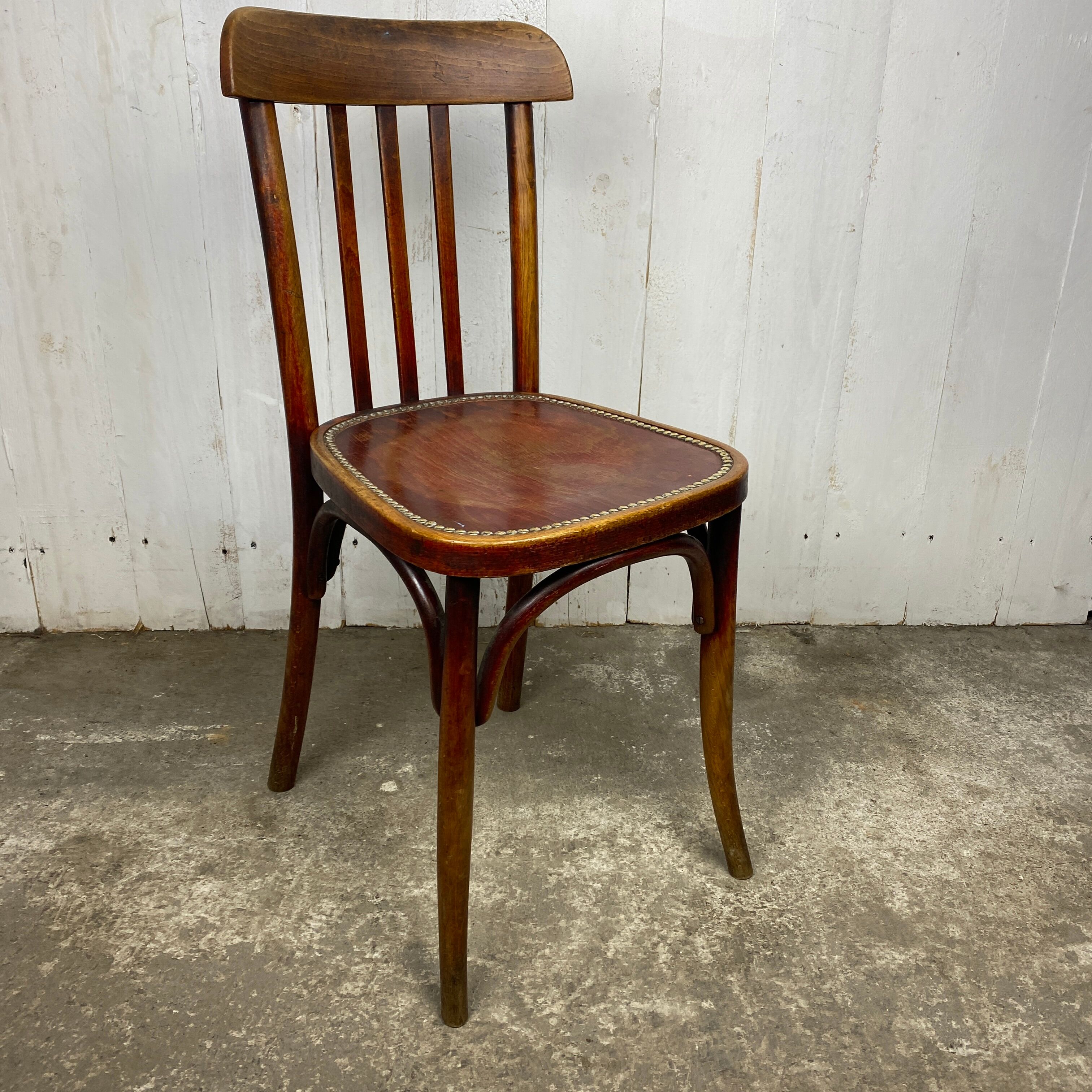 12 chaises bistrot