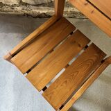 Suite de 4 chaises en pin par André Sornay
