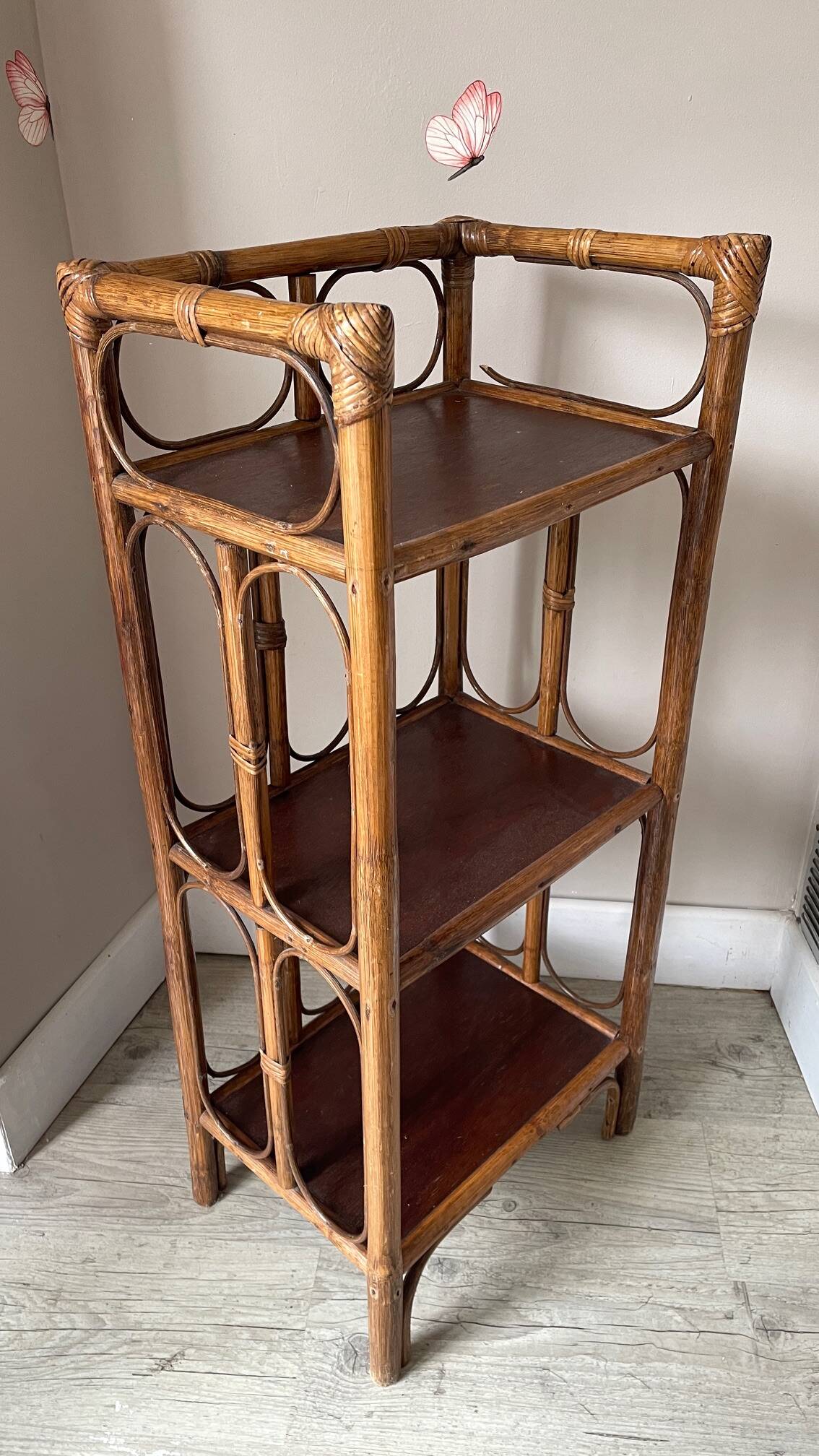 VINTAGE RATTAN BOOKSHELF