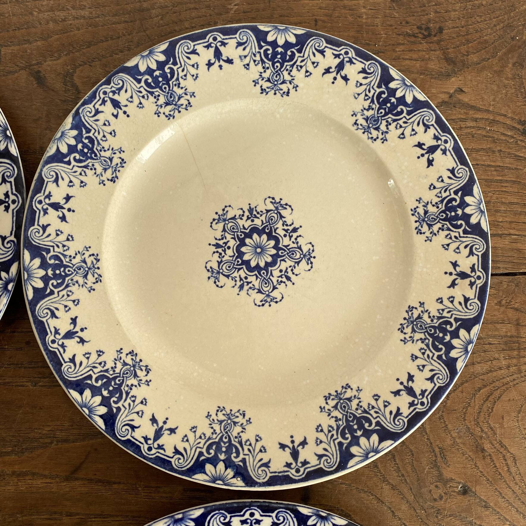Flat ironstone plates "Rouen" Jules Vieillard Bordeaux
