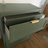 Green chest of drawers with 4 drawers