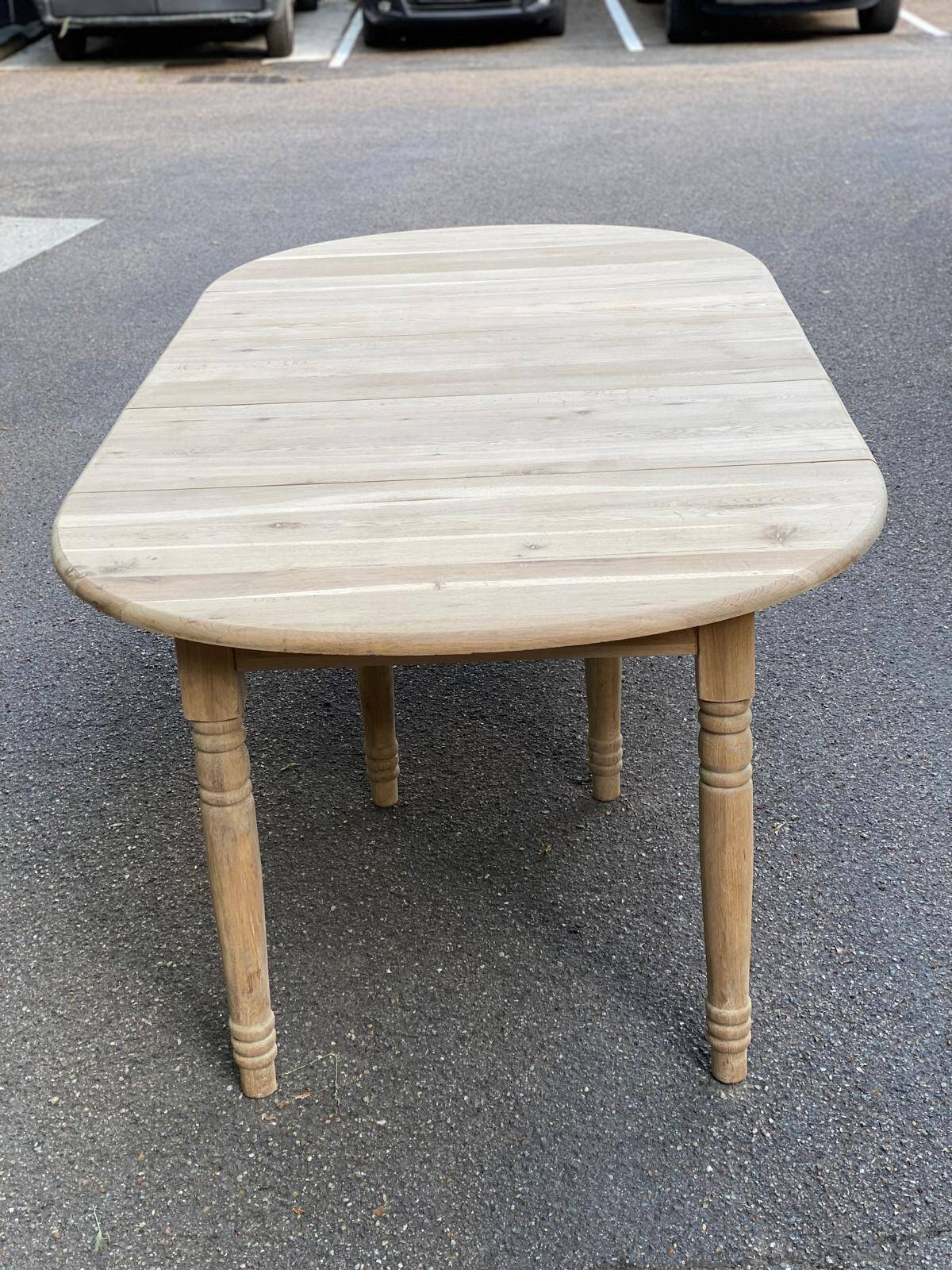Large round extendable Louis Philippe dining table, 20th century, renovated, 230cm