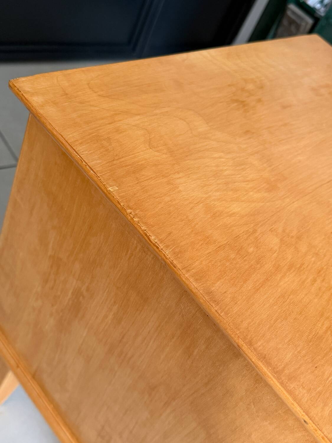 Vintage bedside table with tapered legs