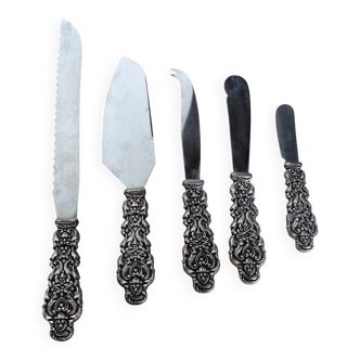 Ensemble de 5 ustensiles de cuisine en métal argenté vintage