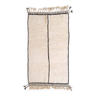 Tapis beni ouarin fait main traditionnelle taille 150 x 250 cm