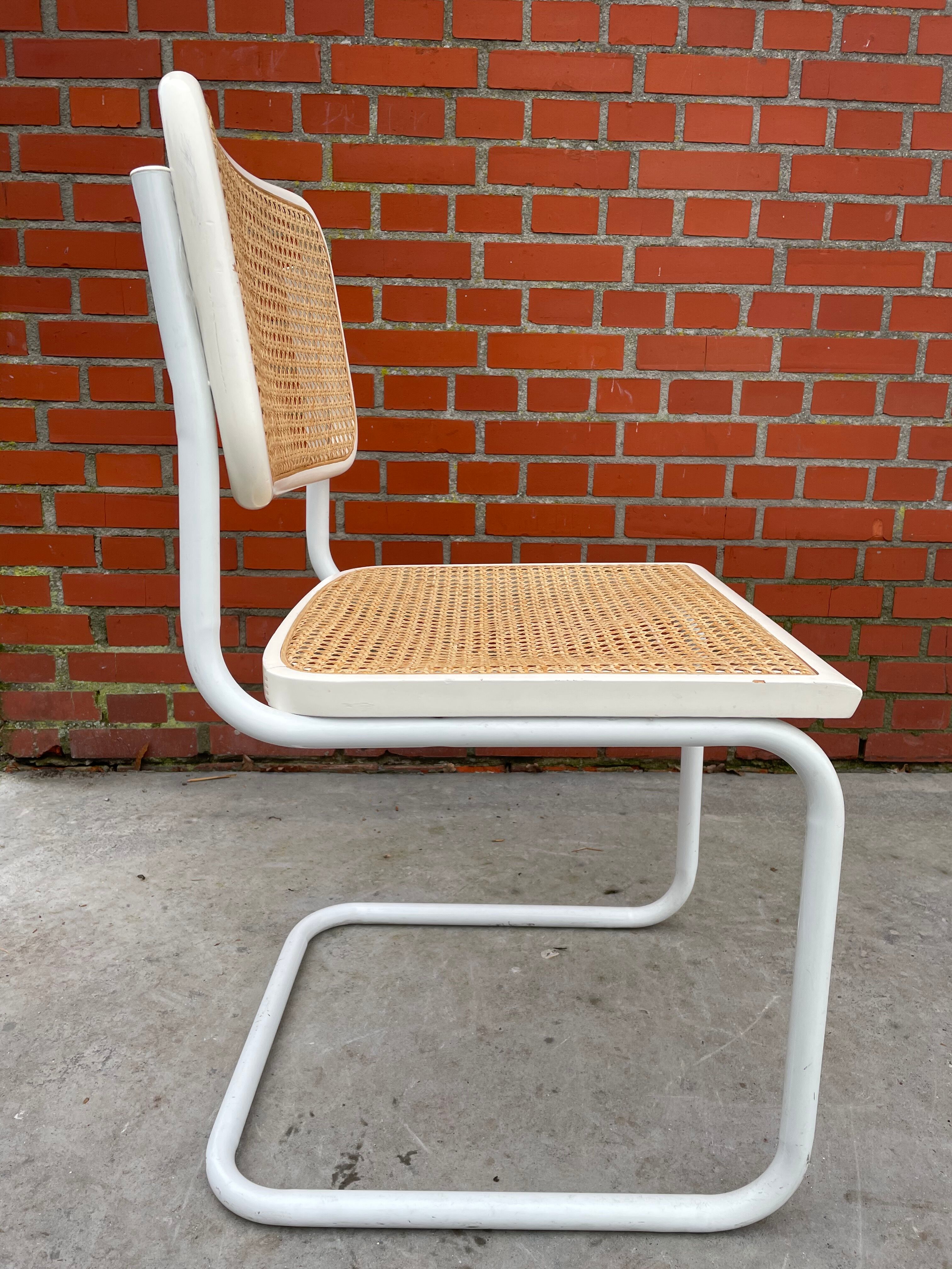 Cesca design chair b32 model white