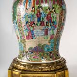 Very important Satsuma porcelain lamp