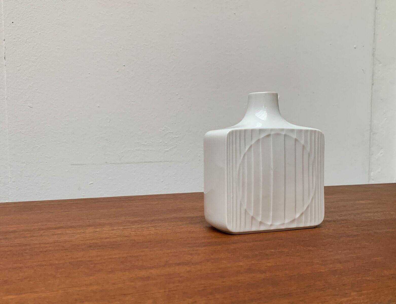 Vintage minimalist porcelain vase from Fürstenberg, Germany.
