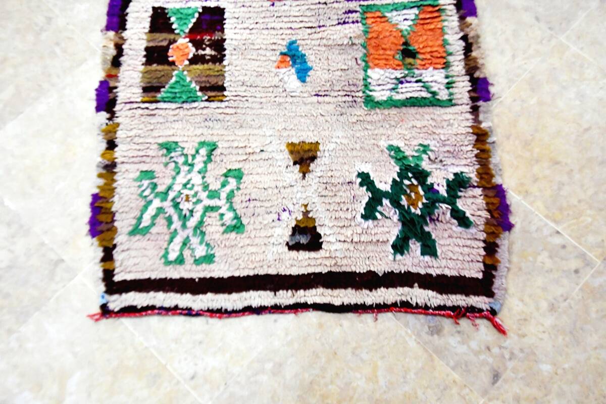 Moroccan Berber rug Boujaad vintage hallway 225 x 67 cm
