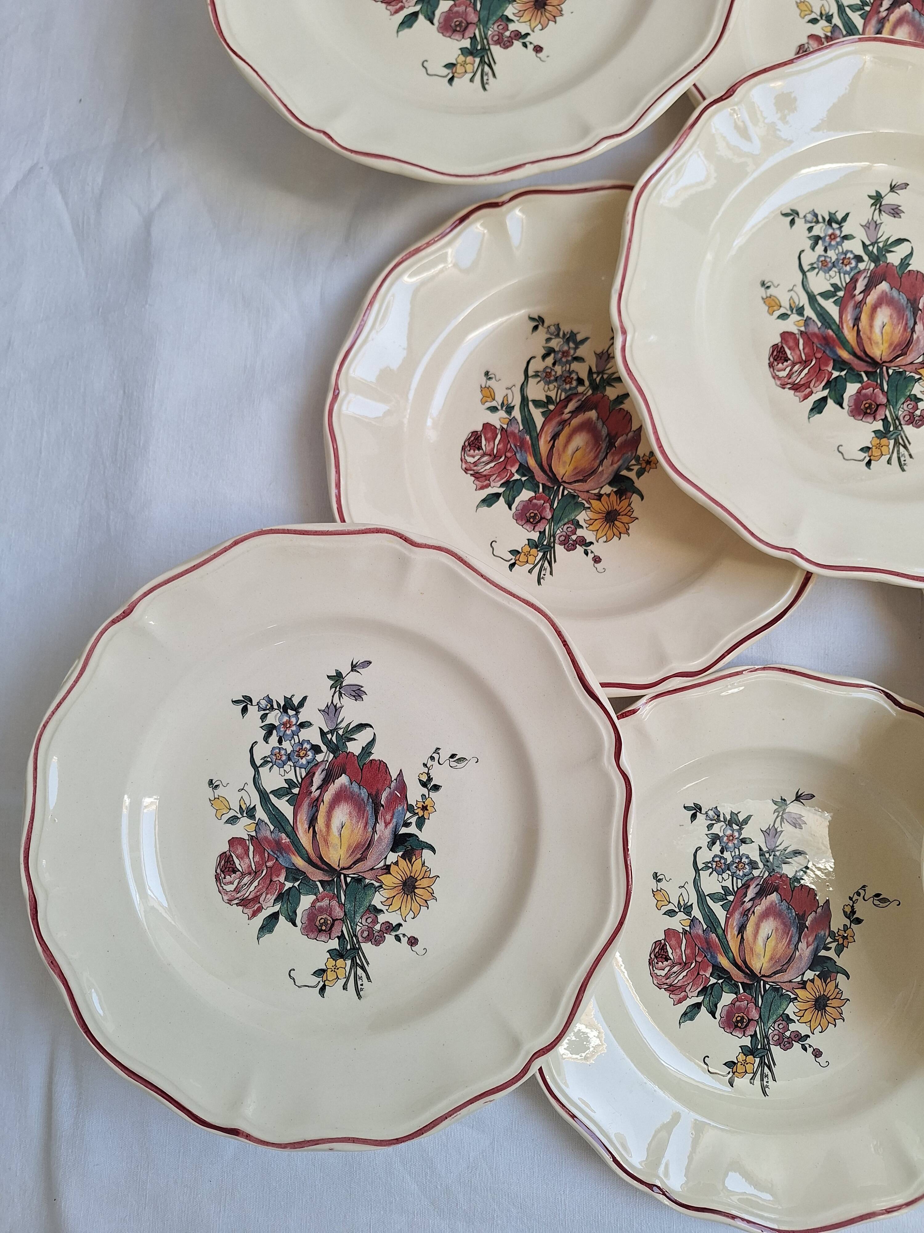 Flat plates Digoin Sarreguemines Model Loraine