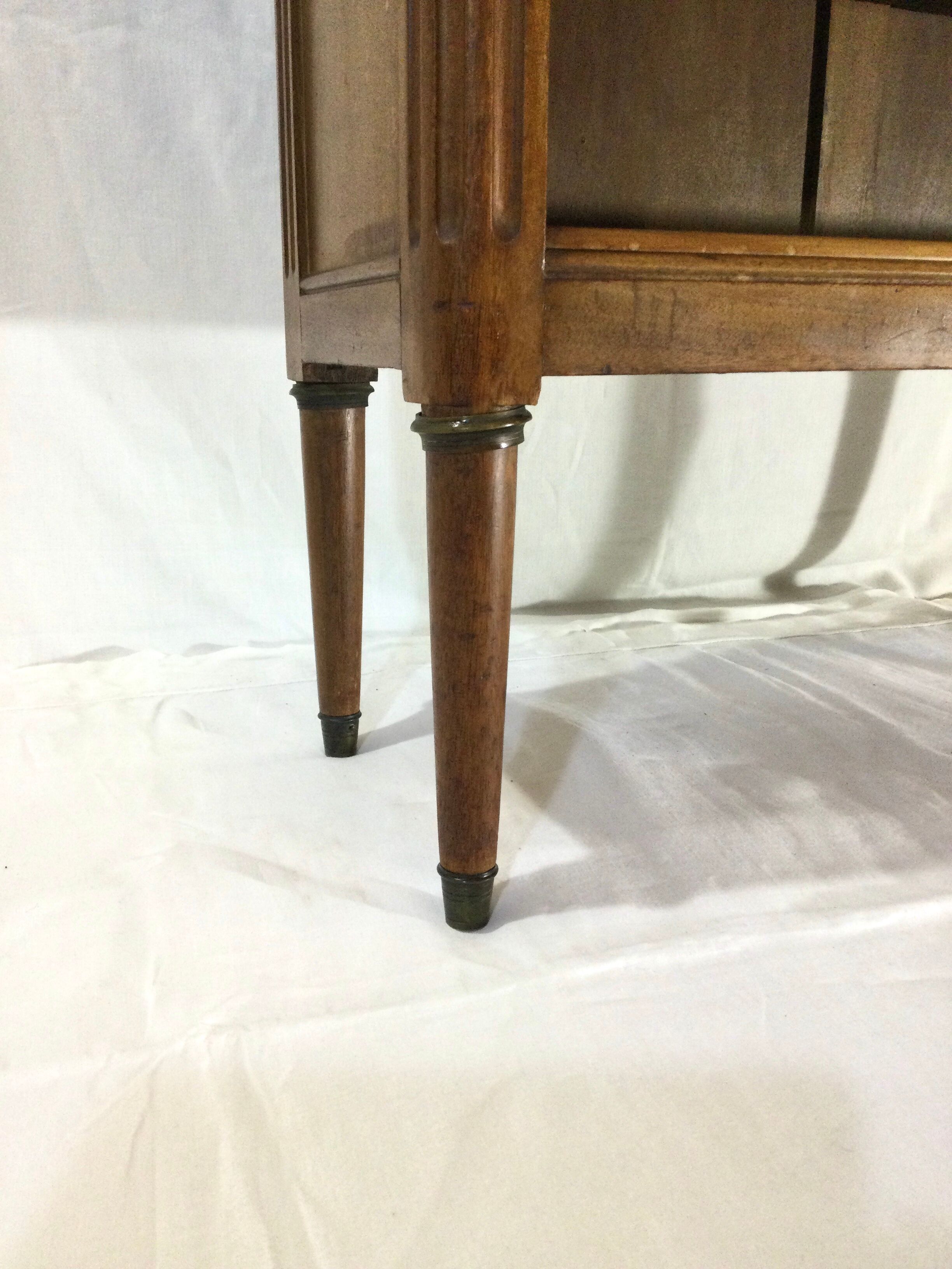 Entrance library - bibus Louis XVI