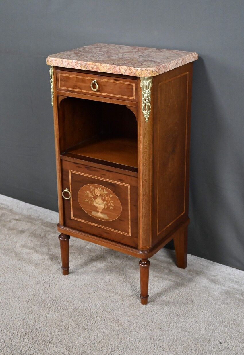 Small living room piece in marquetry, Louis XVI style – early 20th century