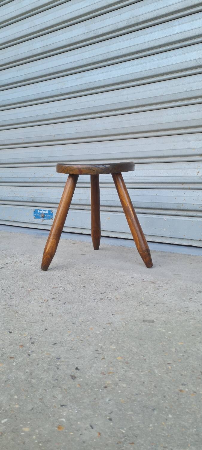 Tripod alpine stool