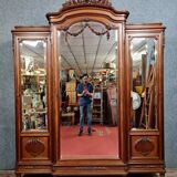 Louis XVI bookcase with mahogany projection circa 1850