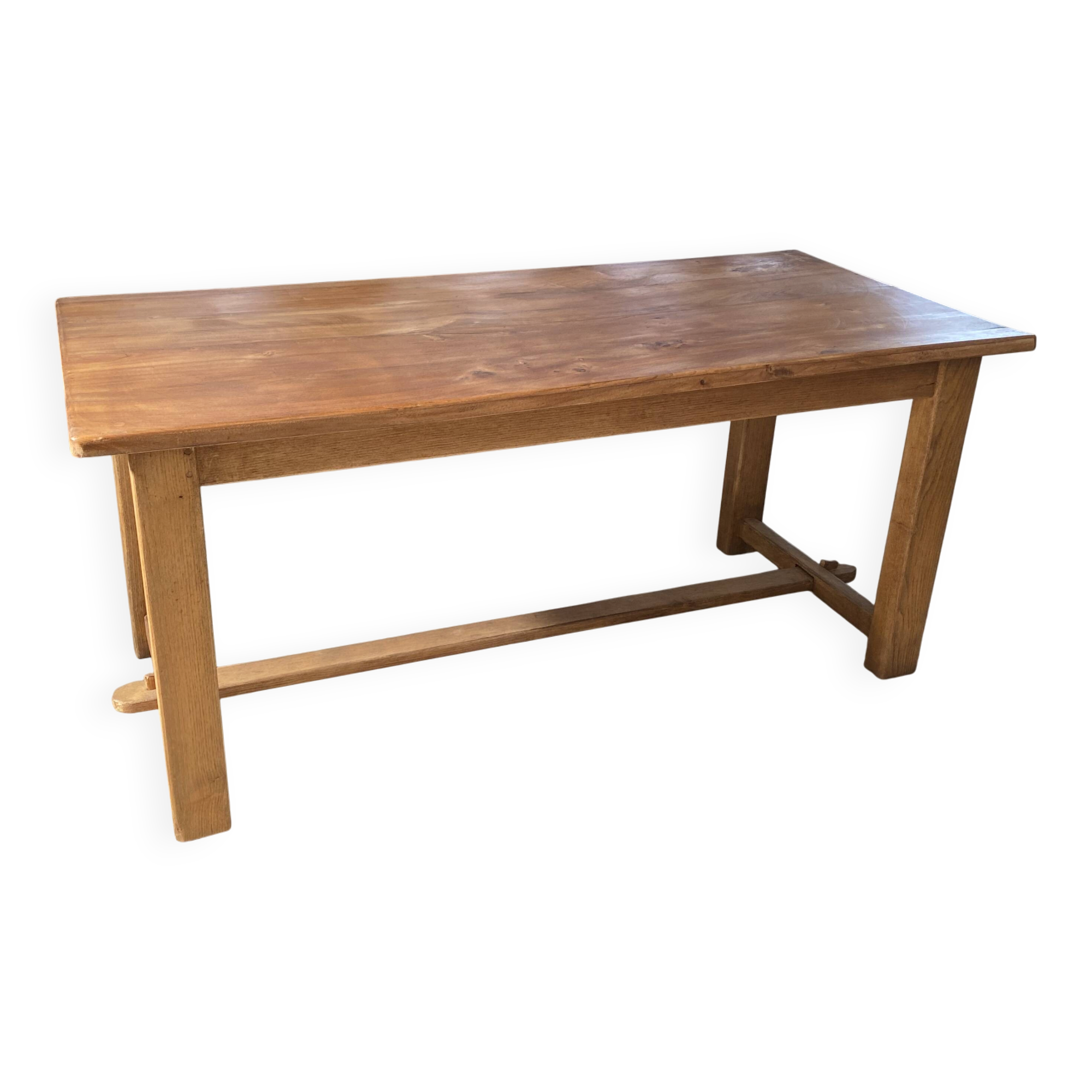 Farm table