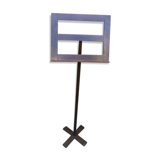 Desk wooden
