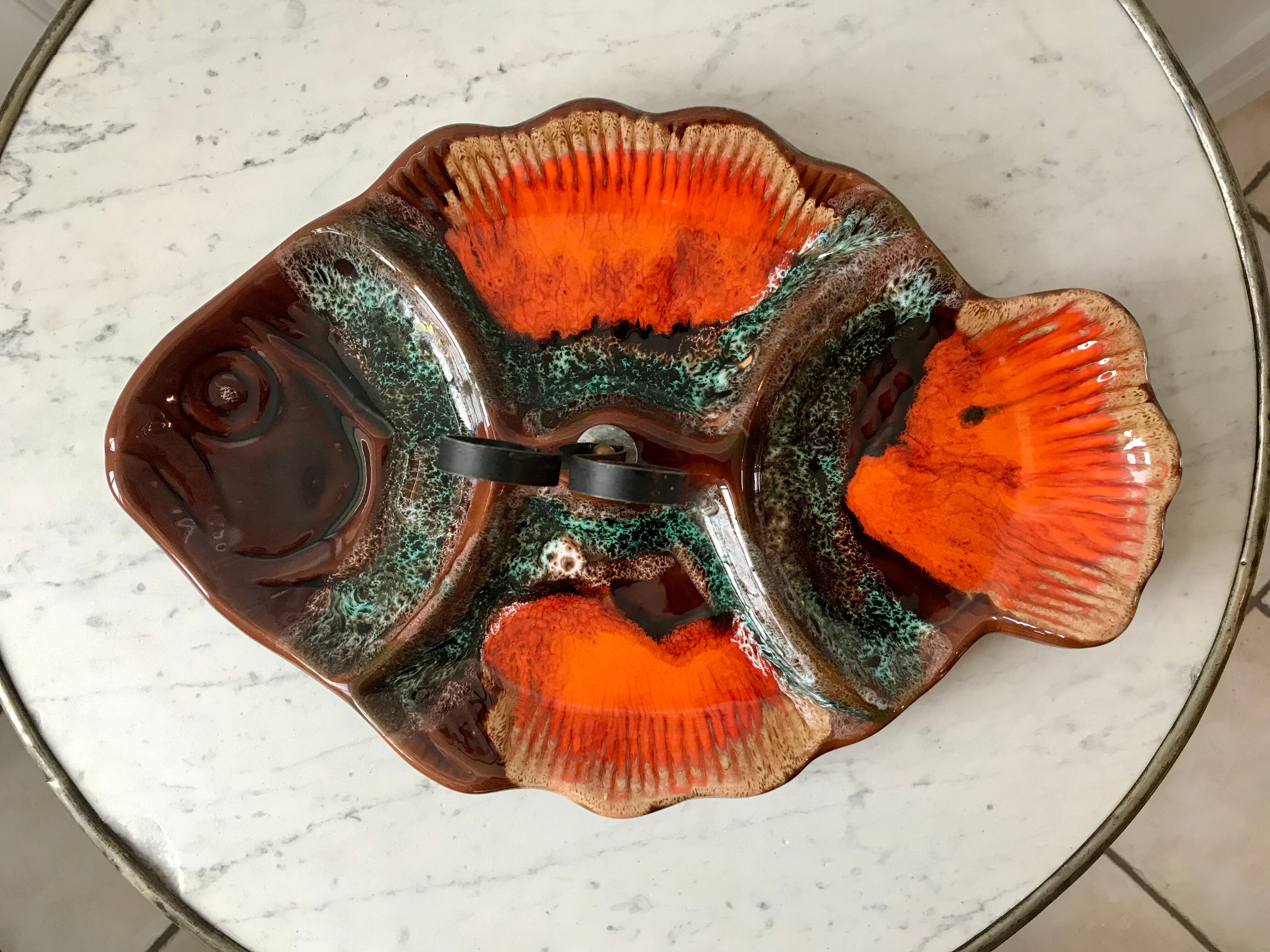 Aperitif dish fish shape signed Vallauris 70s