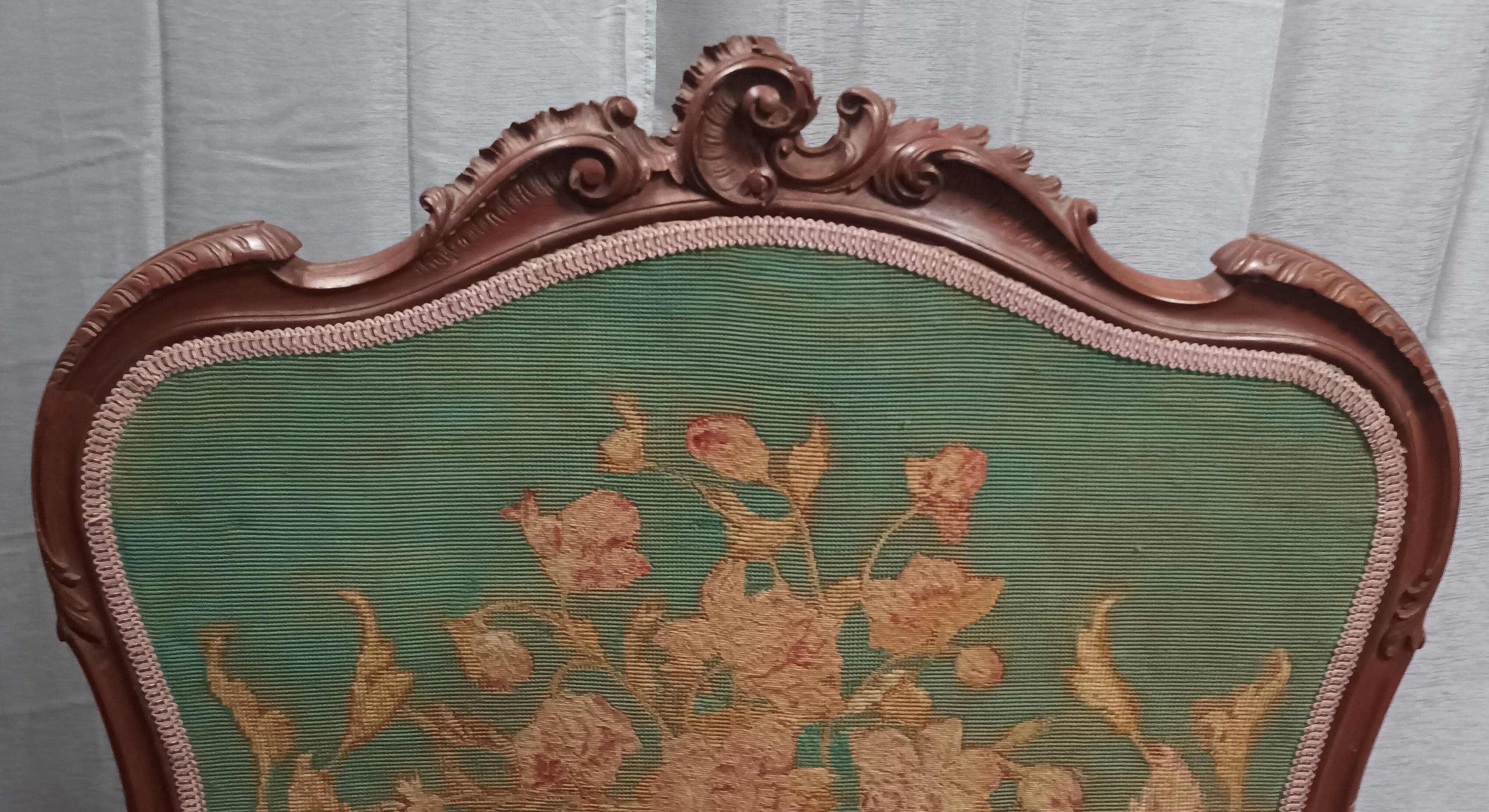 Rocaille Cherry Fire Screen
