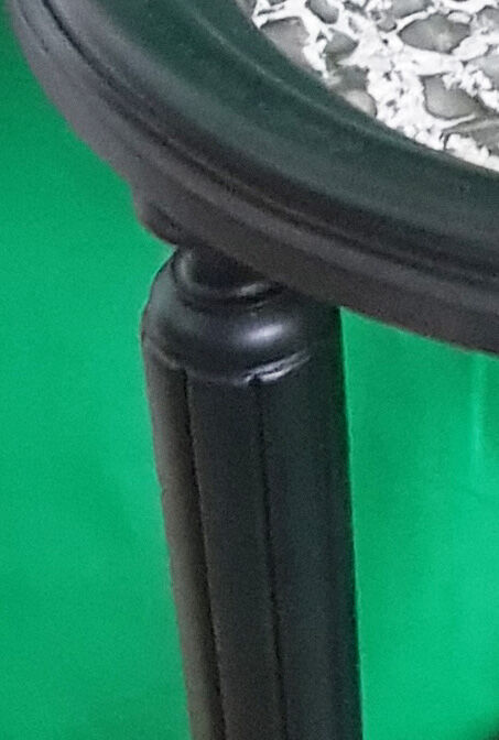 Pedestal table - black and white marble top