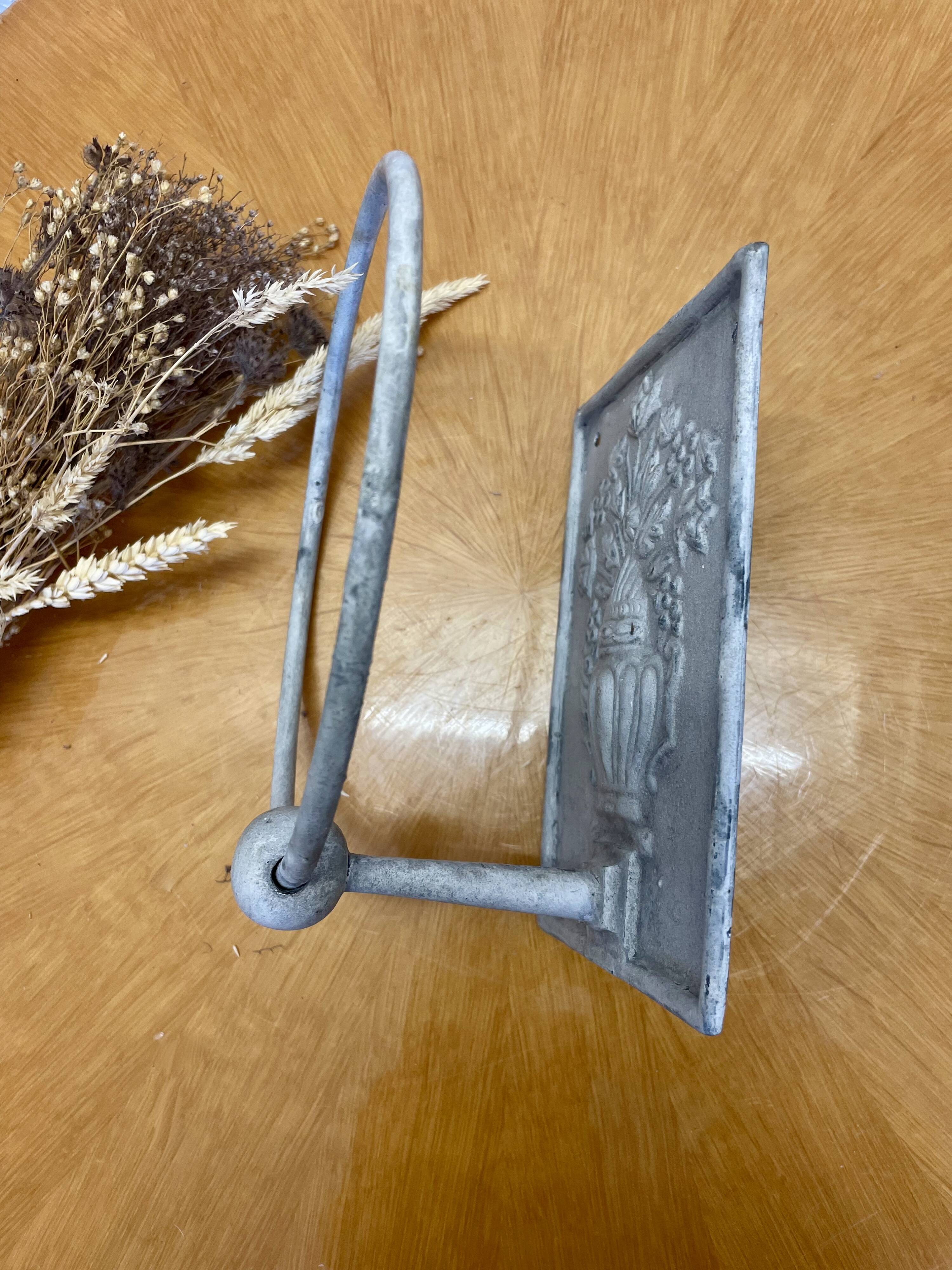 Patère towel rack patina gray