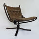 Fauteuil Falcon et ottoman par Sigurd Ressell années 1970