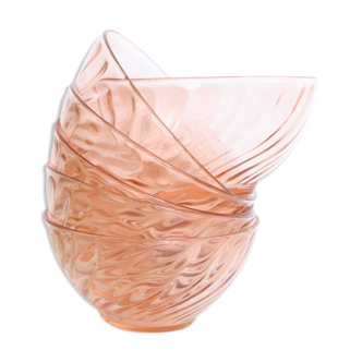 Six bowls in pink glass Rosaline, Arcoroc