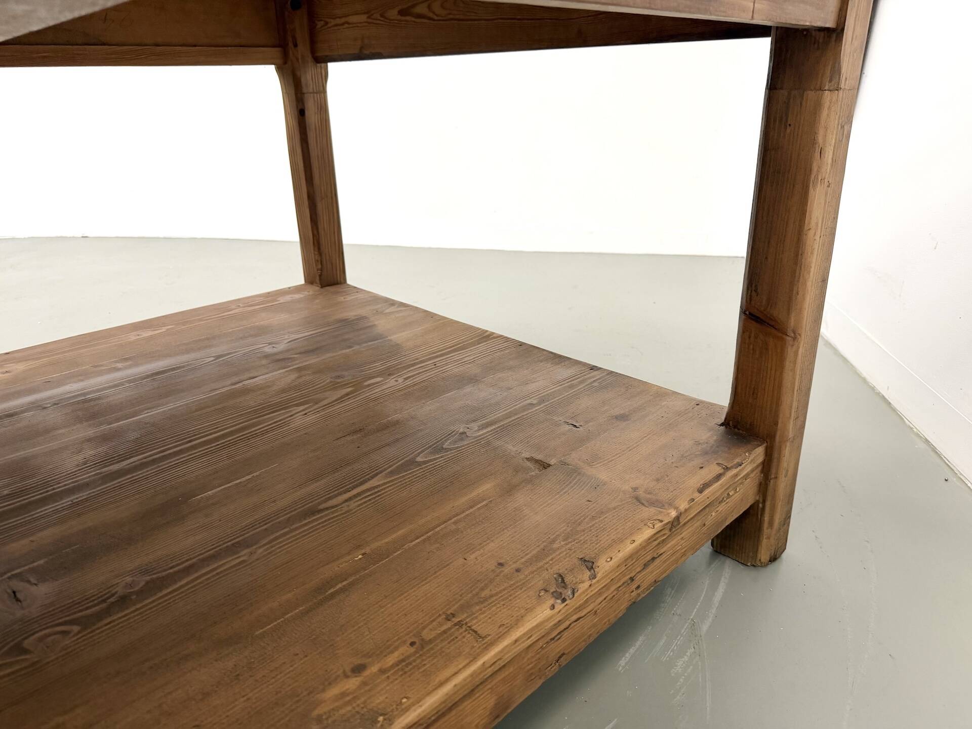 XXL draper's table from the 1950s