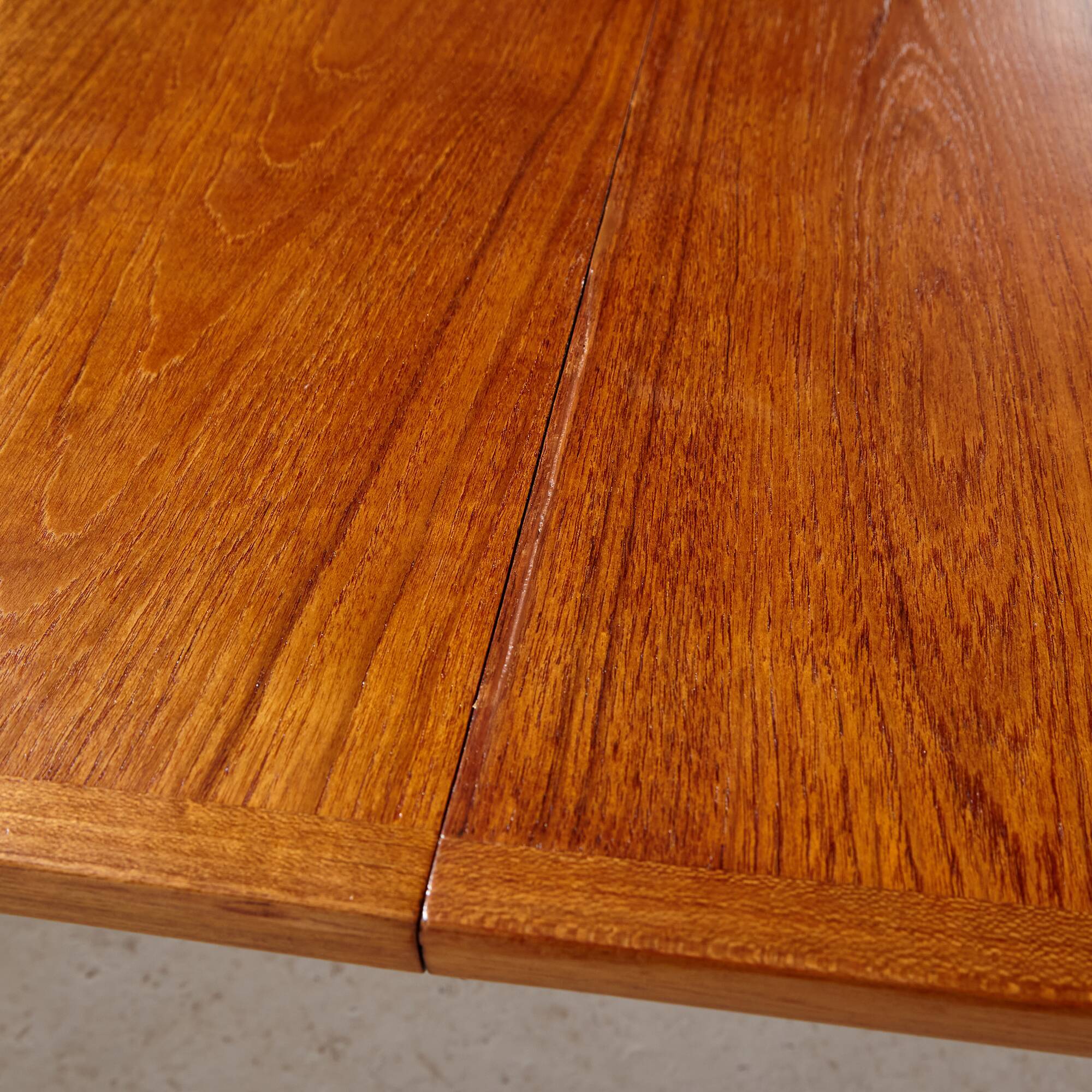 Restored teak dining table by henry rosengren hansen for brande møbelindustri mk9477