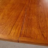 Restored teak dining table by henry rosengren hansen for brande møbelindustri mk9477