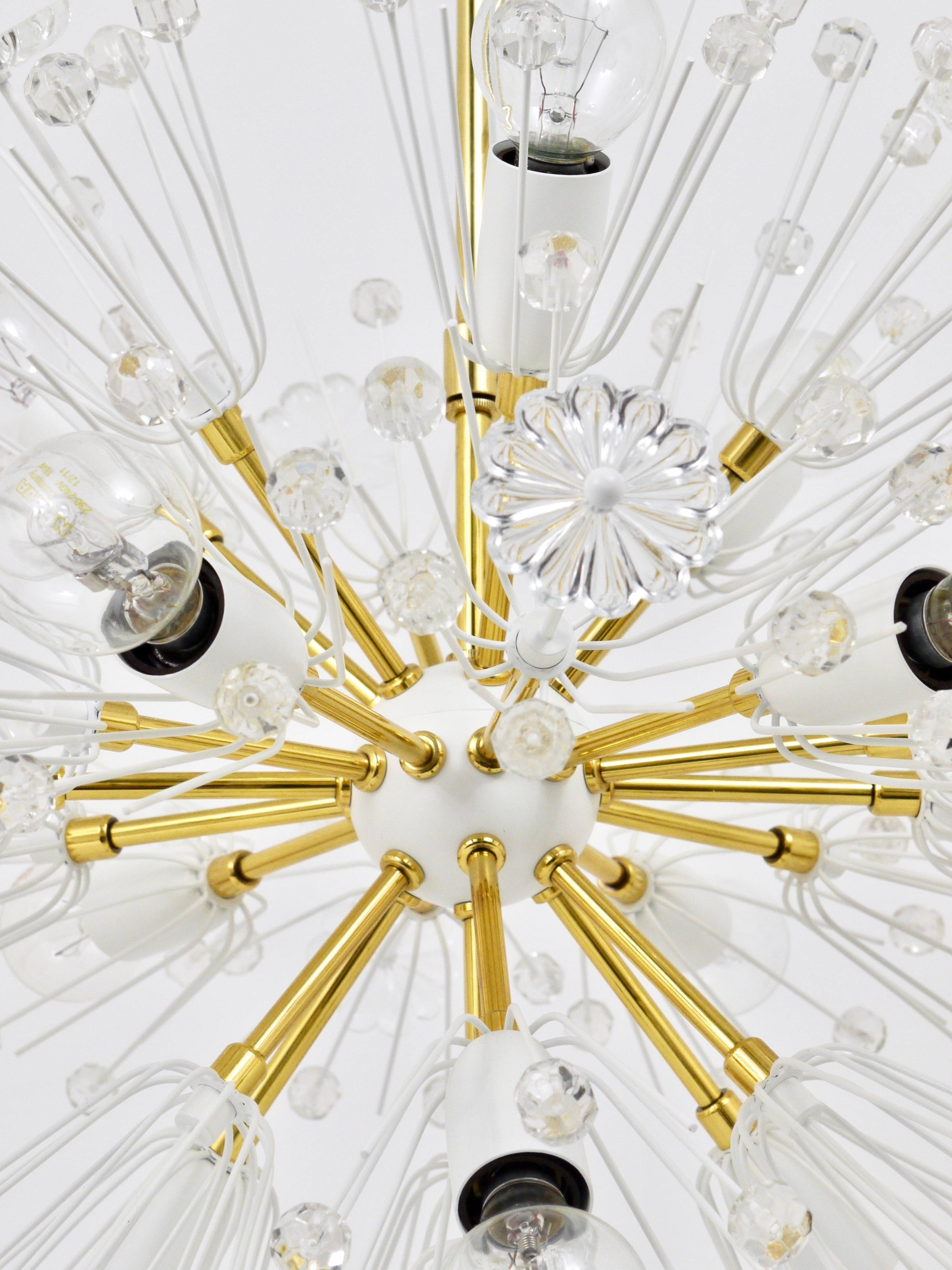 Lustres blowball Sputnik en laiton par Emil Stejnar, Rupert Nikoll, Autriche, années 1950