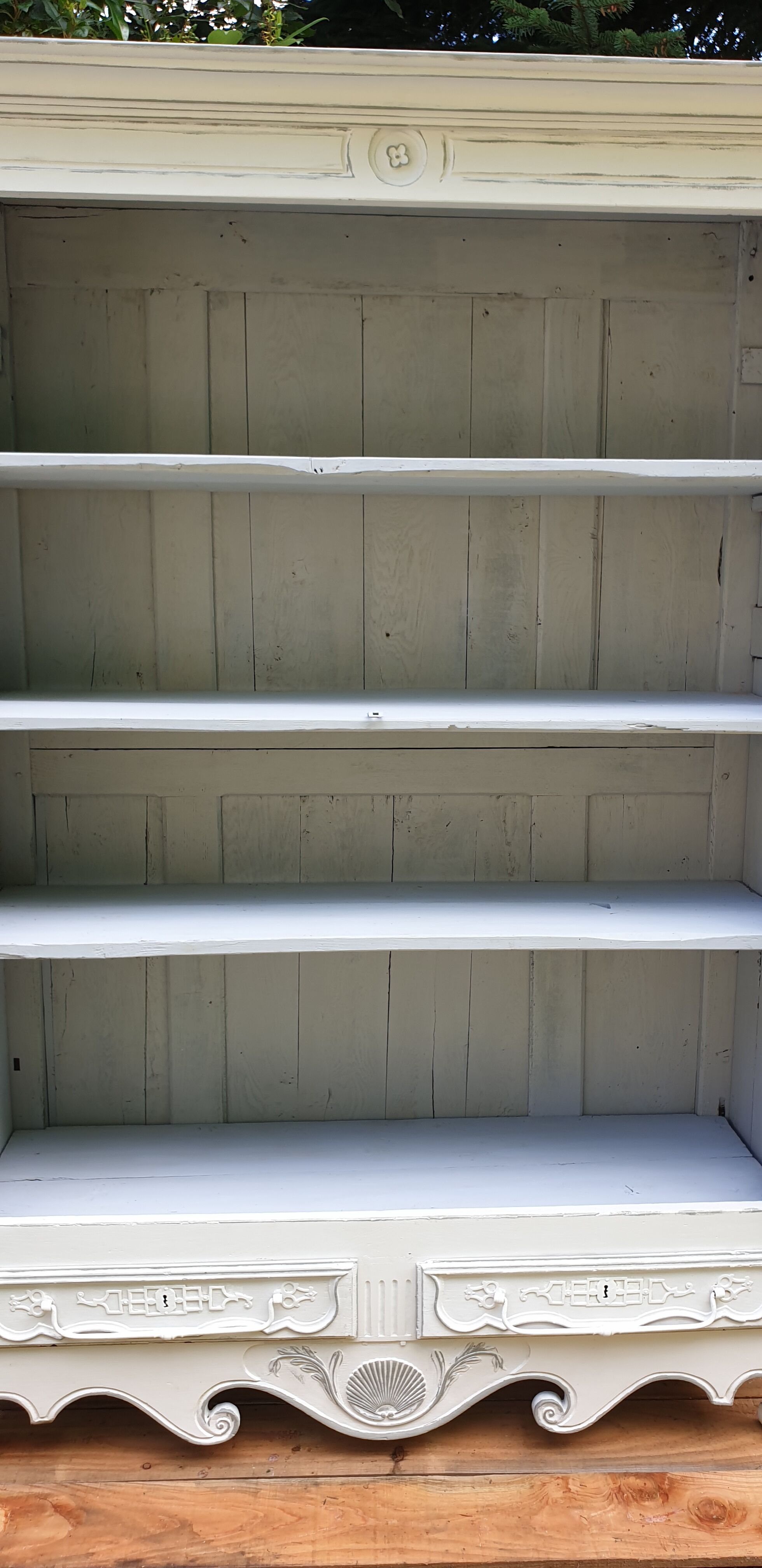 Skated Norman wardrobe