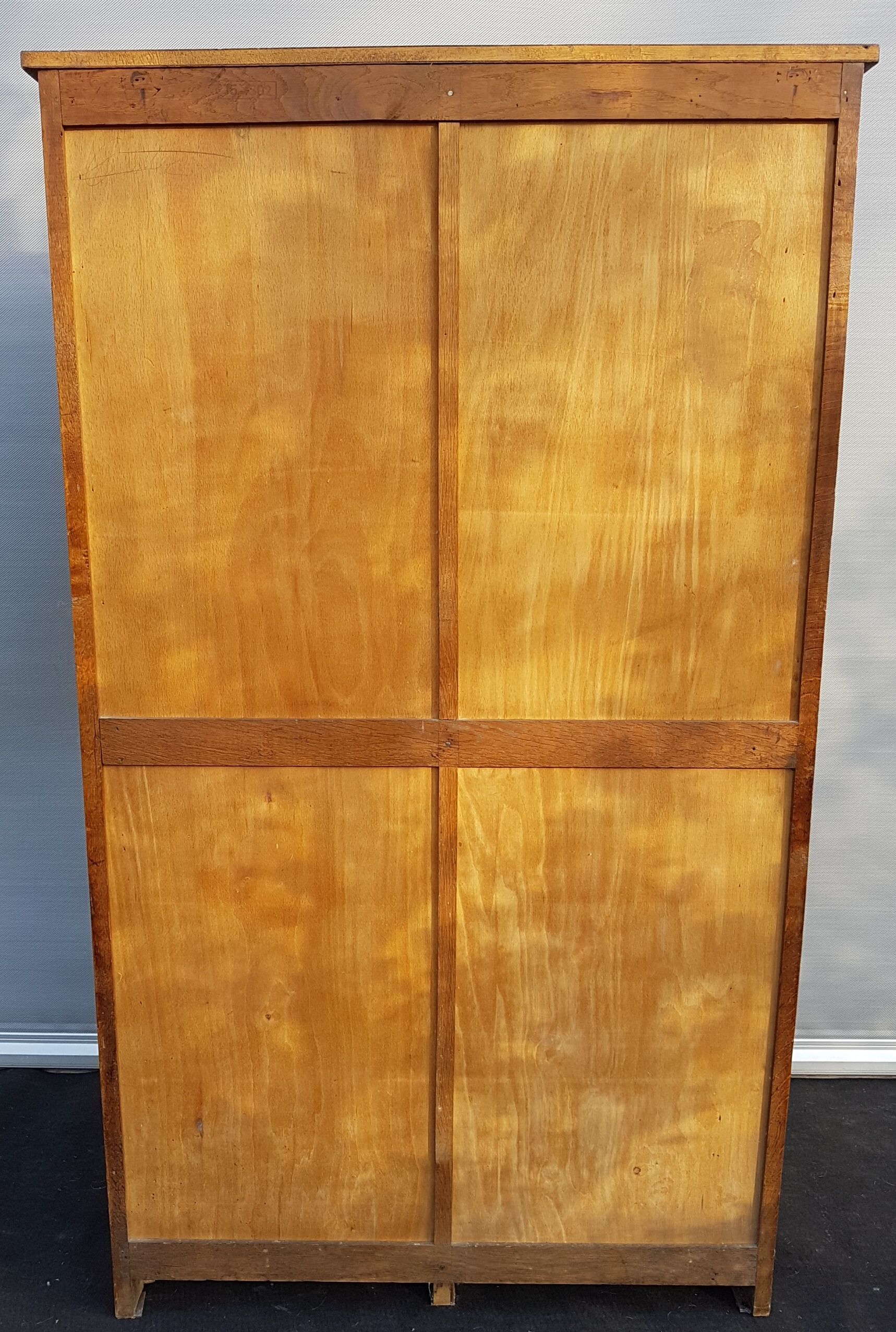 Furniture with double curtain columns 1930